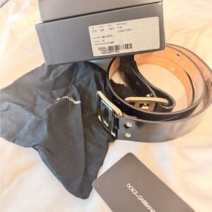 Dolce & Gabbana Black Leather Men's Belt with Polished Silver Buckle